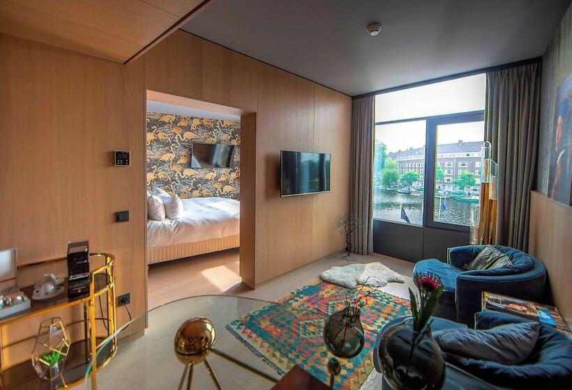سوئیت با چشم‌انداز, Apollo Hotel Amsterdam, A Tribute Portfolio