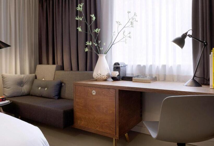 اتاق سوپریور با تخت بزرگ, Ink Hotel Amsterdam   Mgallery Collection