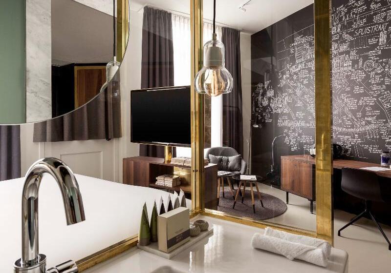سوئیت جونیور با تخت بزرگ, Ink Hotel Amsterdam   Mgallery Collection