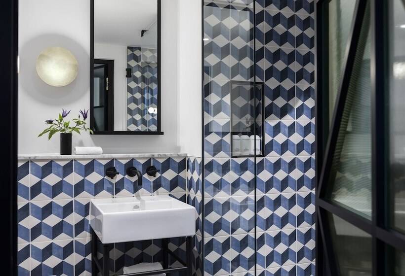 اتاق استاندارد با تخت دوبل, Kimpton De Witt Amsterdam, An Ihg