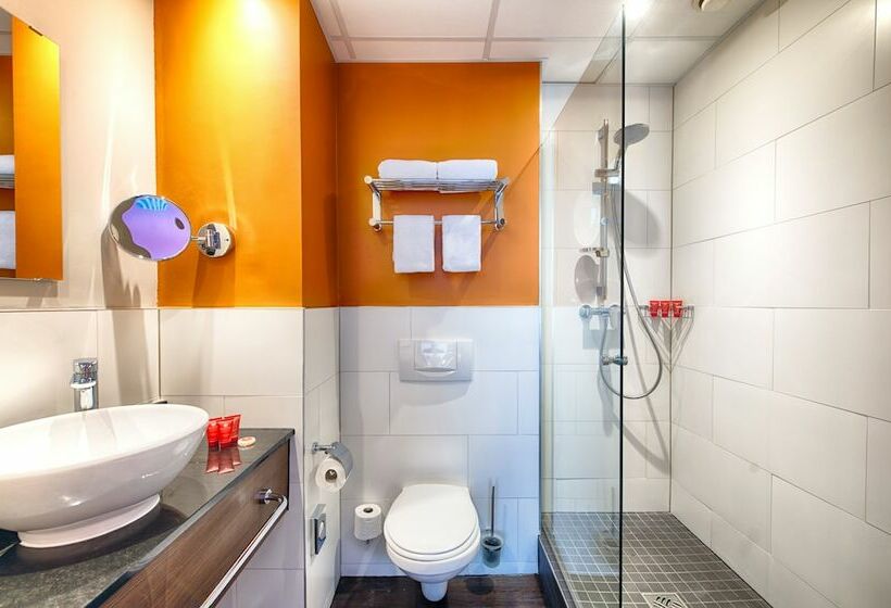 اتاق سوپریور سه تخته, Leonardo Hotel Amsterdam City Center