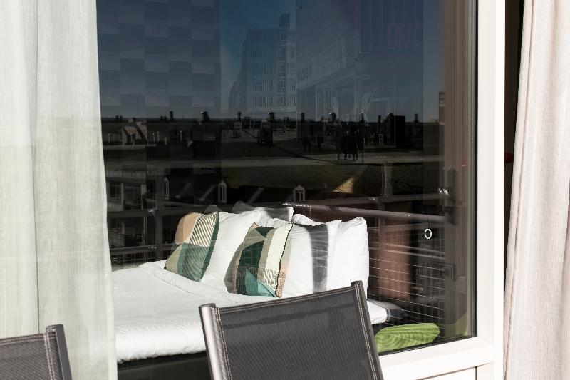 اتاق استاندارد با بالکن, Savoy Hotel Rotterdam