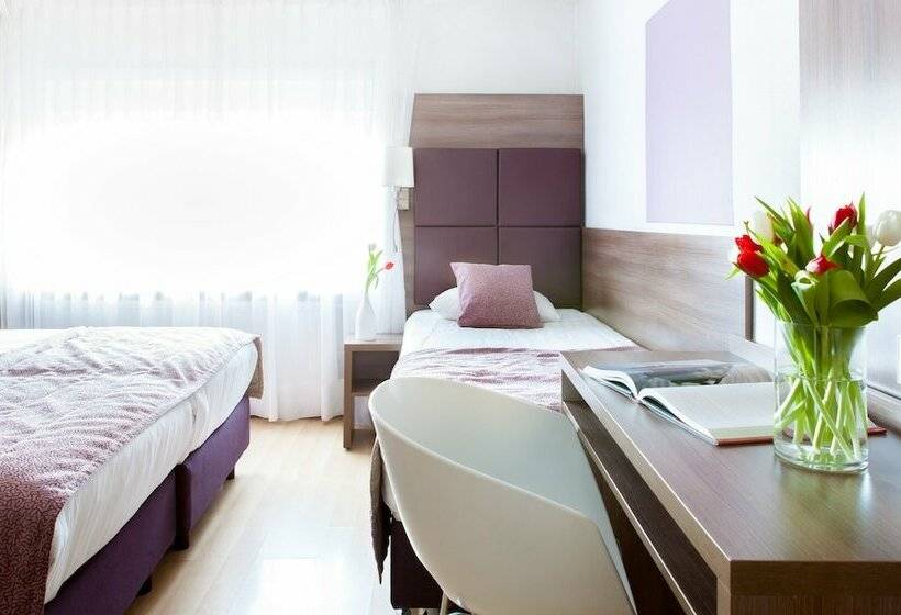 اتاق استاندارد سه نفره, Victorie
