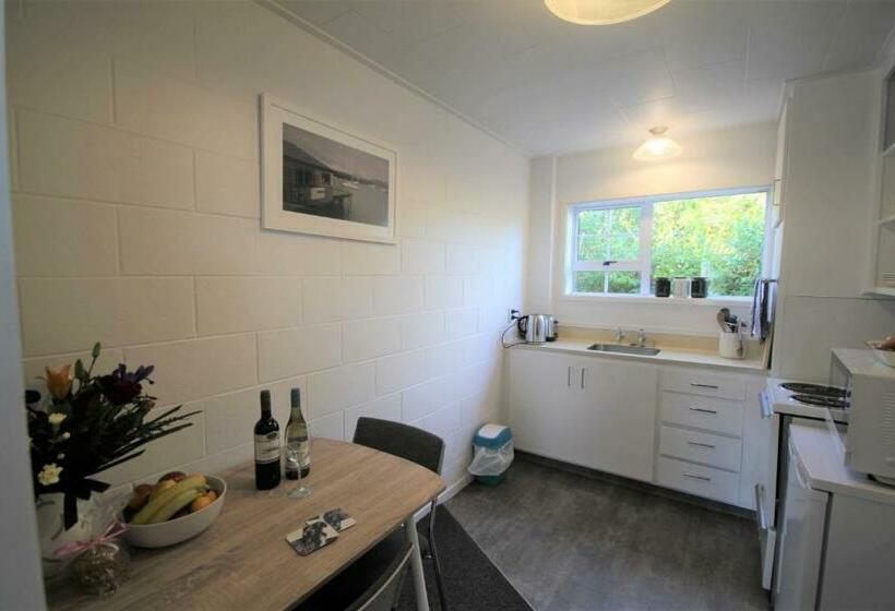 Студия Стандарт, Beach Lodge Motels