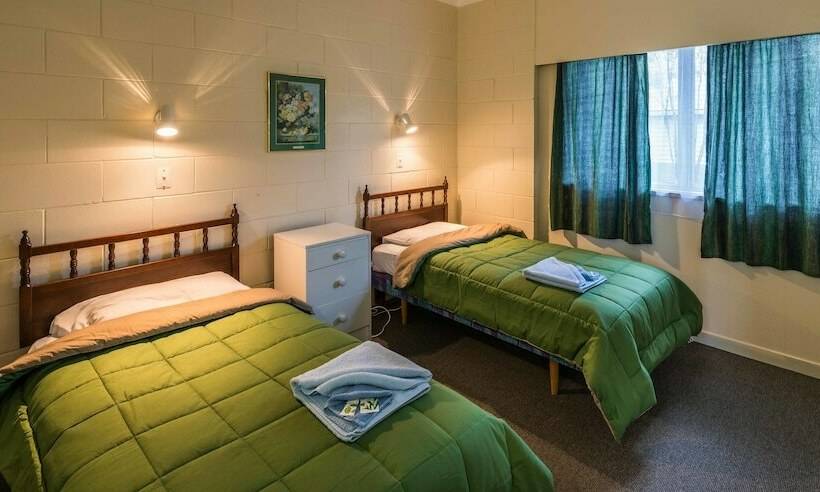آپارتمان 2 خوابه, Claudelands Motel