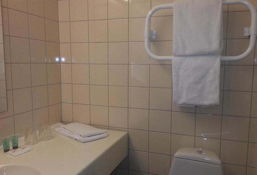 اتاق استاندارد یک نفره, Haparanda Stadshotell