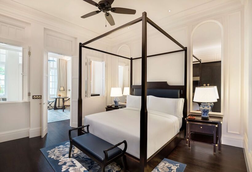 سوییت, Raffles  Singapore