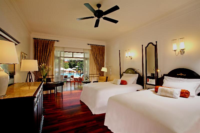 Семейный Номер Вид на Бассейн, Centara Grand Beach Resort & Villas Hua Hin