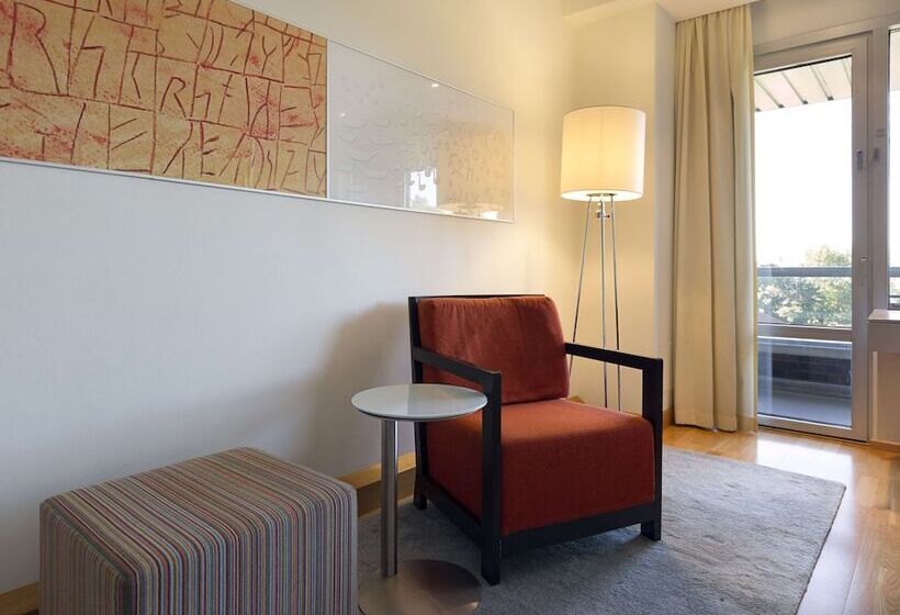 Номер Стандарт Двуспальная Кровать, Hilton Helsinki Kalastajatorppa