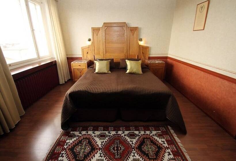 Люкс, Merihovi