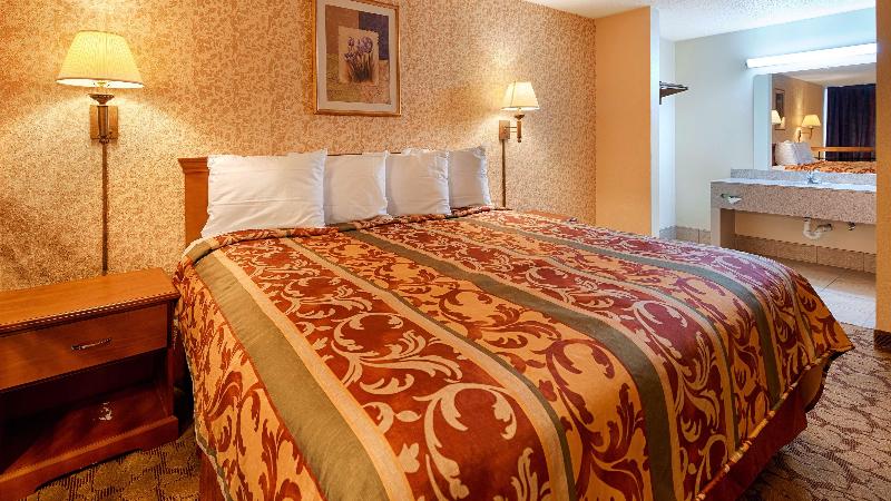 سوئیت با تخت بزرگ, Best Western Tulsa Airport
