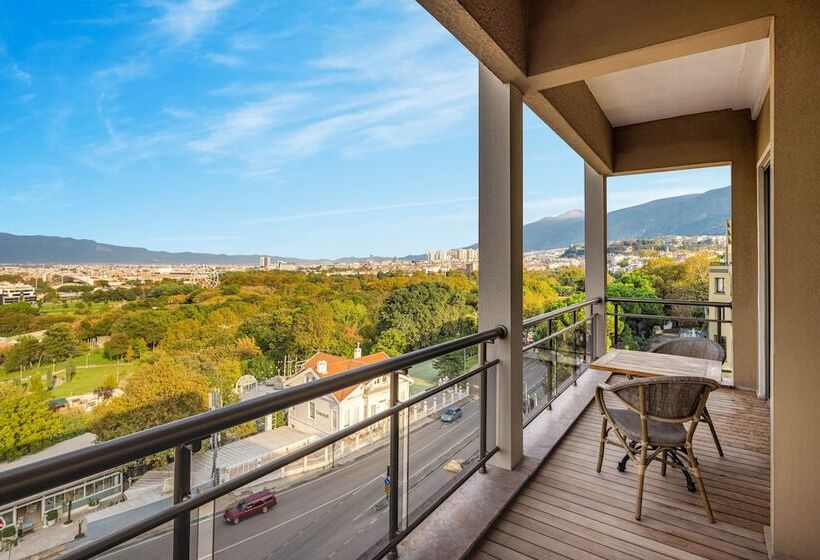 سوئیت با تخت بزرگ, Celik Palace Convention Center Thermal Spa