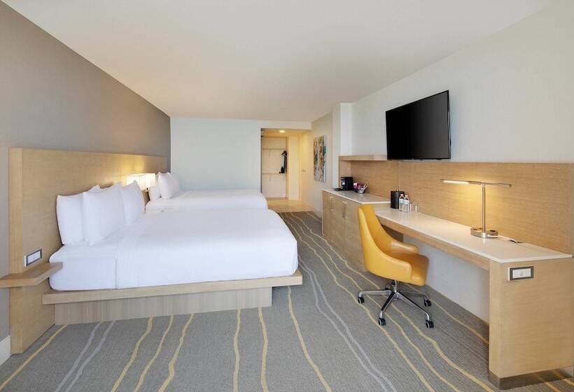 스탠다드 룸 더블 침대 2개, Delta Hotels By Marriott Daytona Beach Oceanfront
