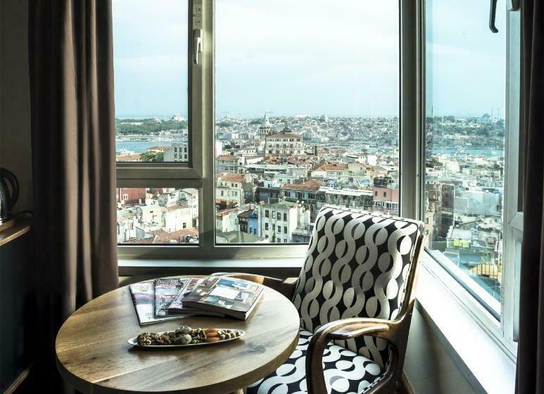オーシャンビューのクラブルーム, The Marmara Pera