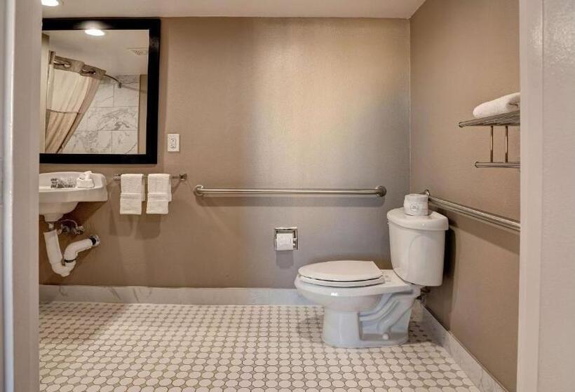 장애인을 위한 스탠다드 룸, Motel 6eureka, Ca Redwood Coast