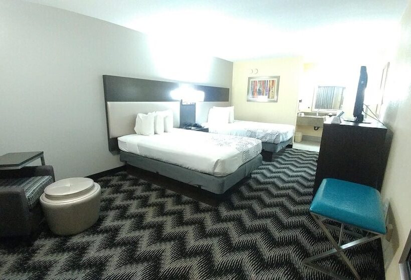 Номер Стандарт 2 Двуспальные Кровати, Best Western Jacksonville Inn