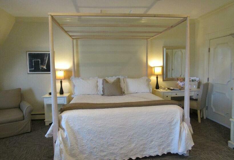 자쿠지 스위트, Carter House Inns