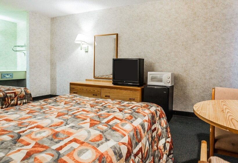Номер Стандарт 2 Двуспальные Кровати, Econo Lodge Jefferson City