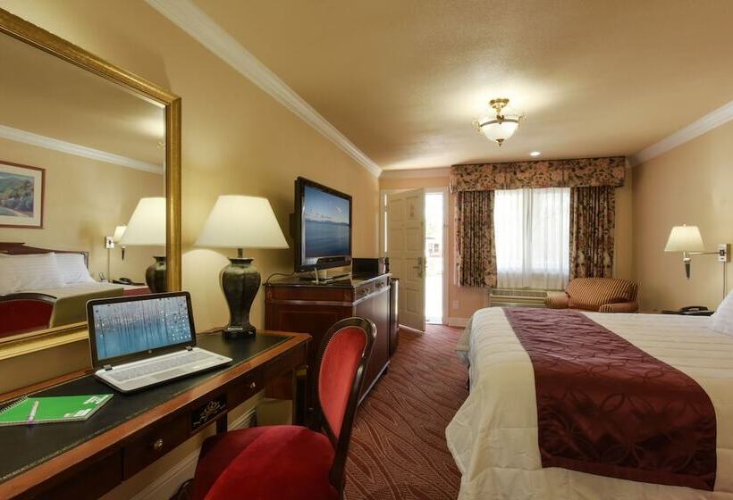 Номер Deluxe, Signature Inn San Jose