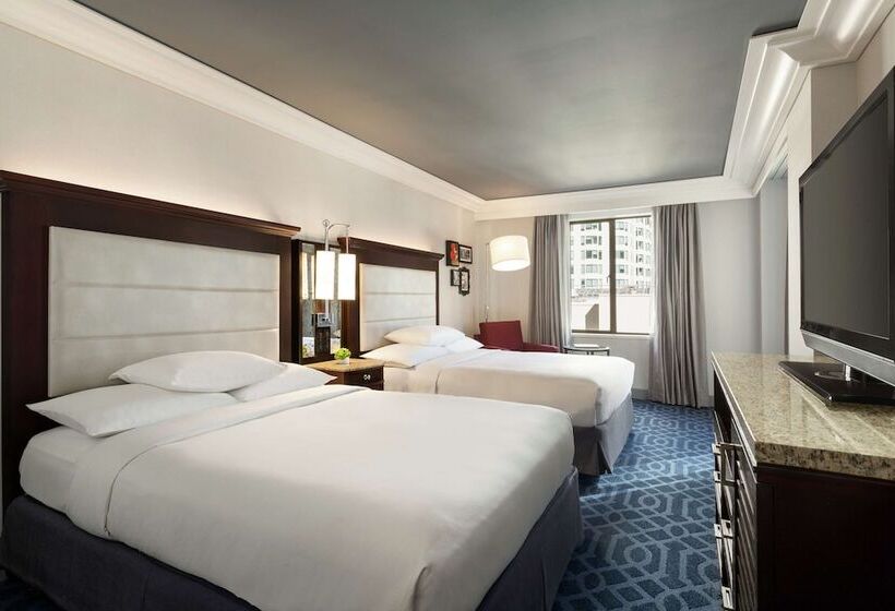 带2个双人床的标准工作室, Hilton Checkers Los Angeles