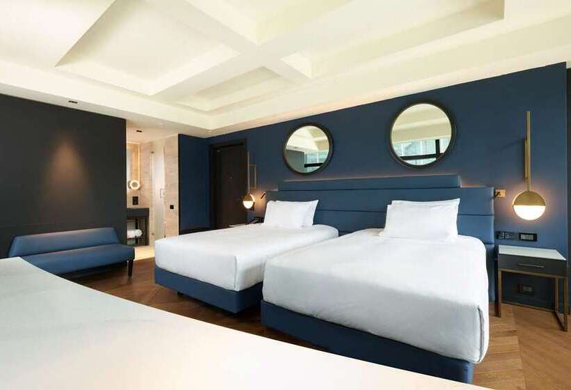 标准间, Hilton Checkers Los Angeles