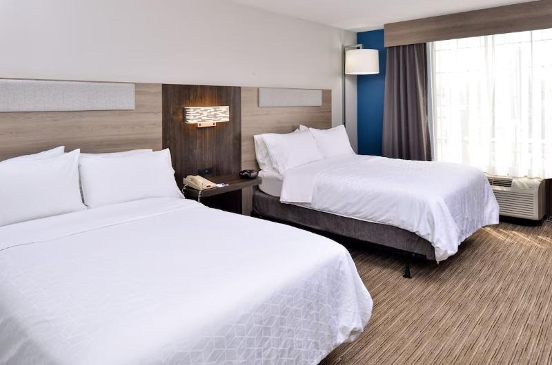 适合残疾人使用的标准间, Holiday Inn Express Winston Salem Medical Ctr Area