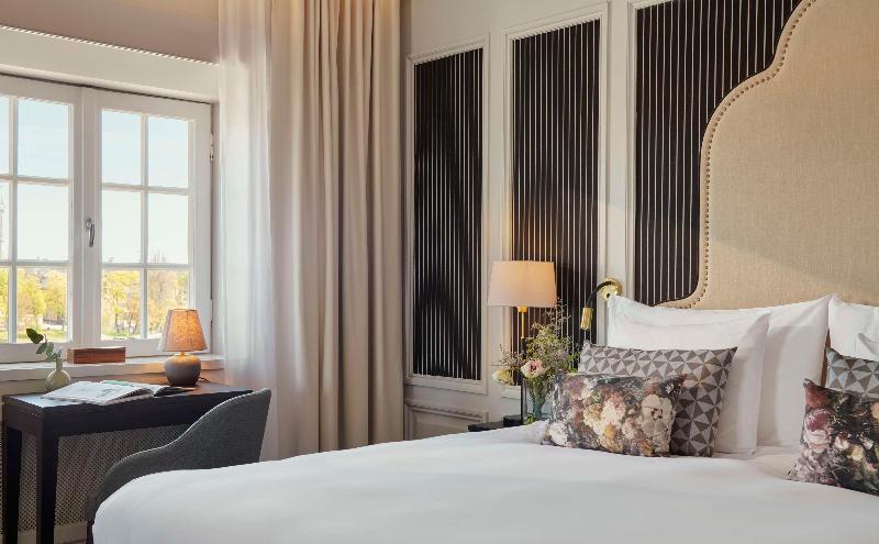 اتاق استاندارد با تخت بزرگ برای معلولان, Quality Inn Cedar City   University Area