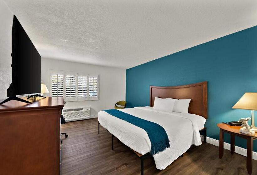 Номер Стандарт Адаптированный для Инвалидов, Paddletail Waterfront Lodge, Trademark Collection By Wyndham