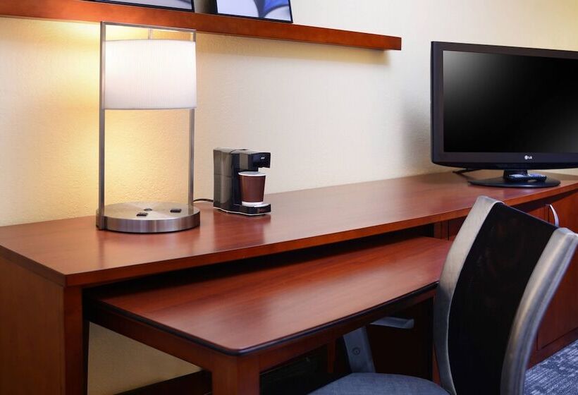 اتاق استاندارد با 2 تخت دوبل, Courtyard By Marriott Oklahoma City Airport