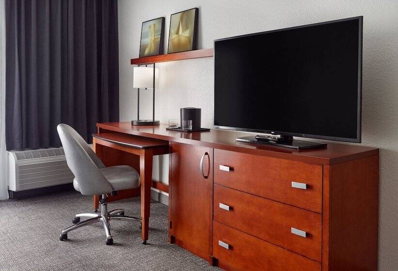 ２ダブルベッドのスタンダードルーム, Courtyard By Marriott Tallahassee Downtown/capital