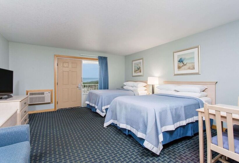 Номер Стандарт 2 Двуспальные Кровати, Days Inn By Wyndham Kill Devil Hills Oceanfront  Wilbur