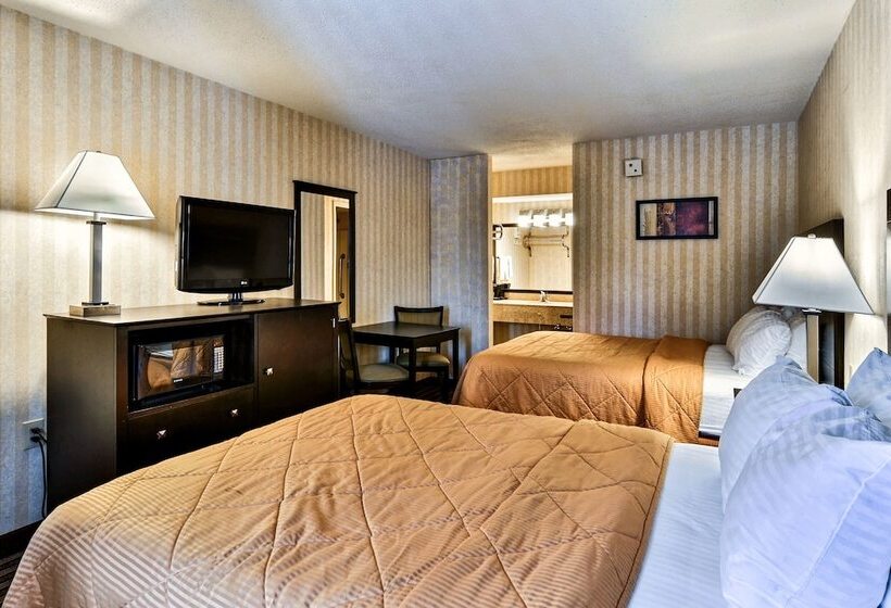 Номер Стандарт 2 Двуспальные Кровати, Quality Inn Barkeyville