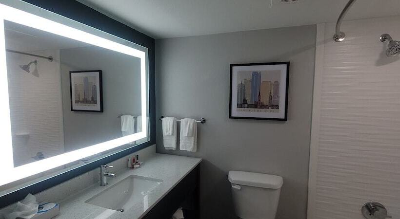 스탠다드 룸 더블 침대 2개, Clarion Pointe Okc Airport