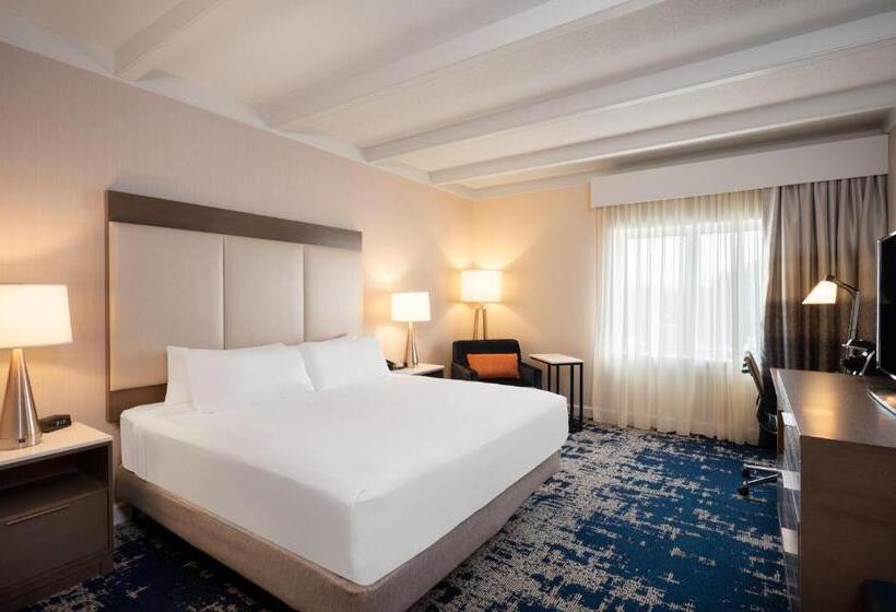 חדר סטנדרט, Crowne Plaza Albany  The Desmond