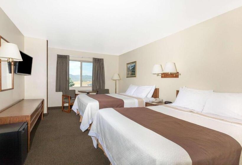 Номер Стандарт, Days Inn By Wyndham Missoula Airport