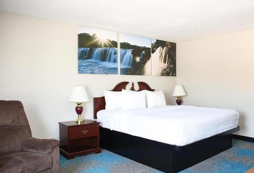 Студио Стандарт Кровать Кинг, Days Inn By Wyndham Sioux Falls