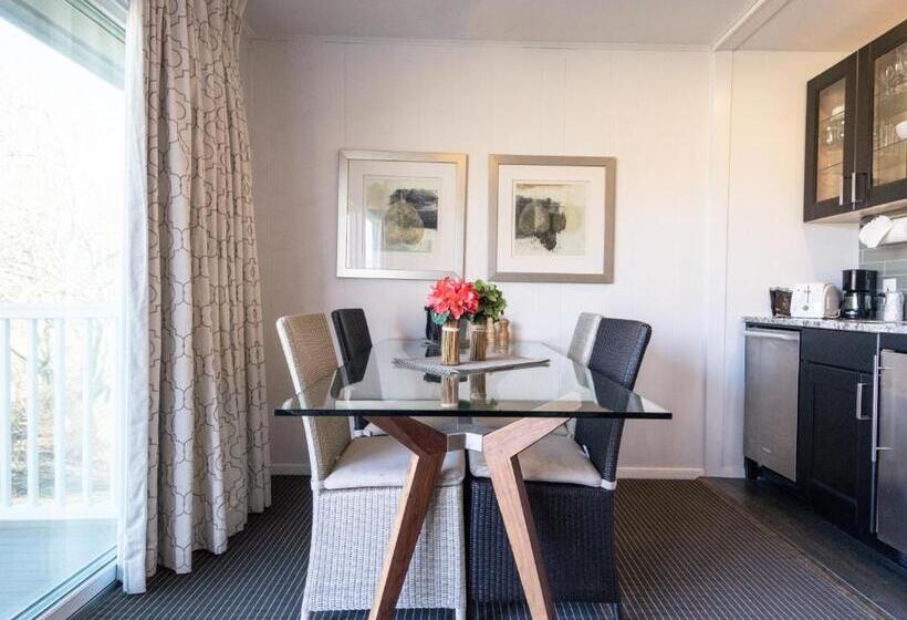 Студия Deluxe, East Hampton House Resort
