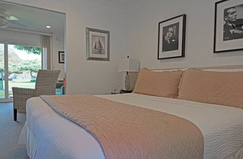 Люкс, East Hampton House Resort
