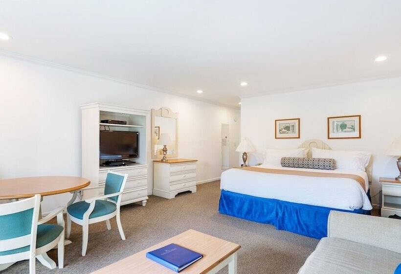 Студия Deluxe, East Hampton House Resort
