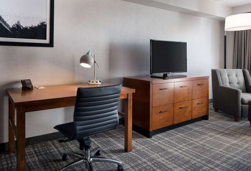 身障者適用スイートルーム, Embassy Suites By Hilton Austin Central