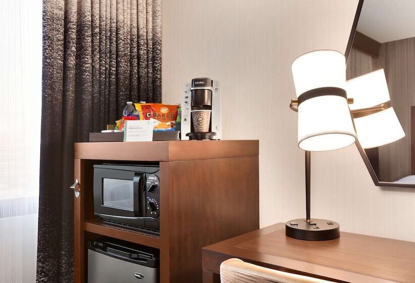 Люкс Премиум, Embassy Suites By Hilton Santa Clara Silicon Valley