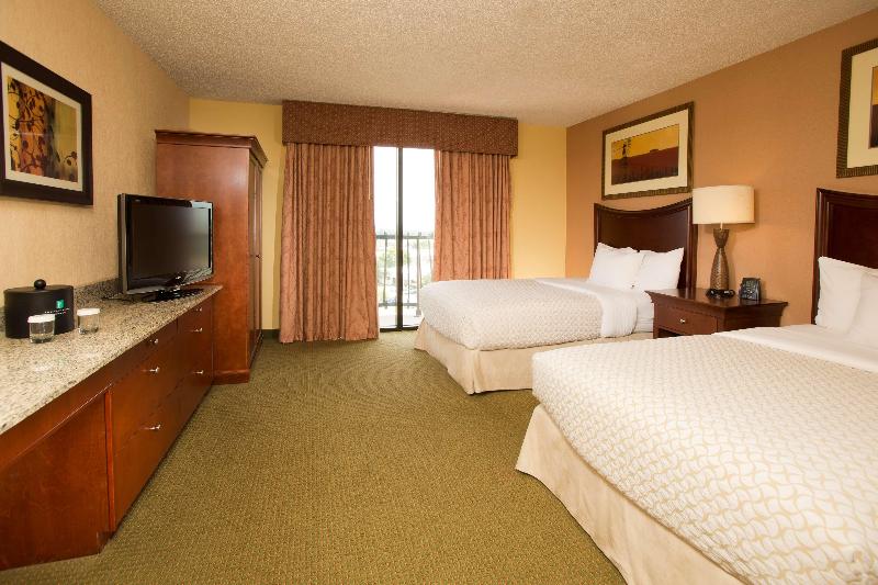 سوییت, Embassy Suites By Hilton Tulsa I44
