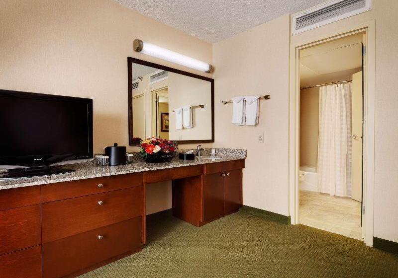 سوئیت 2 خوابه, Embassy Suites By Hilton Tulsa I44