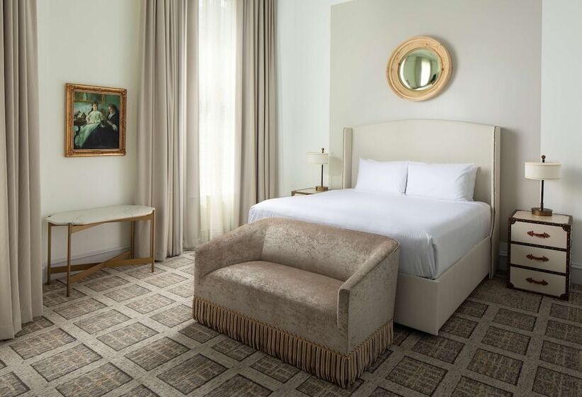 Quarto Estandar Cama Casal, The Driskill