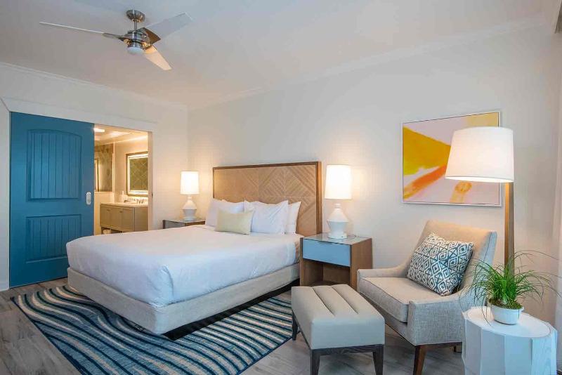 اتاق استاندارد, Hawks Cay Resort