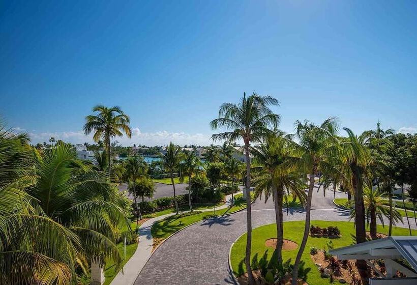 اتاق استاندارد با 2 تخت دوبل, Hawks Cay Resort