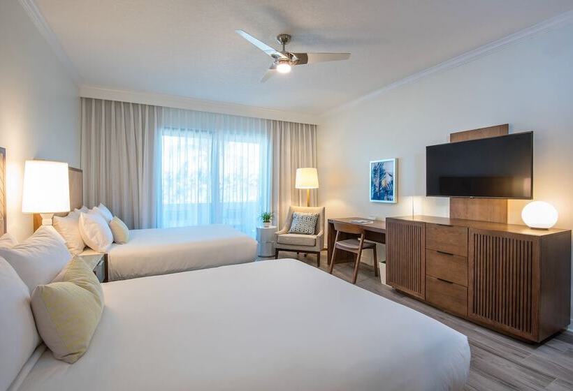 اتاق استاندارد با 2 تخت دوبل, Hawks Cay Resort