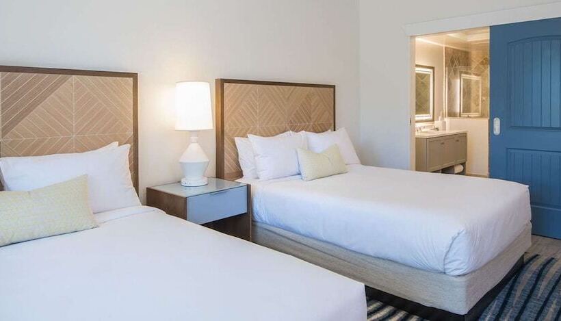 اتاق استاندارد, Hawks Cay Resort