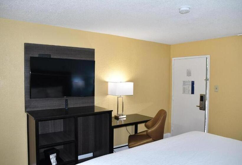 חדר סטנדרט מותאם לאדם עם מוגבלויות, Baymont By Wyndham Macon I75