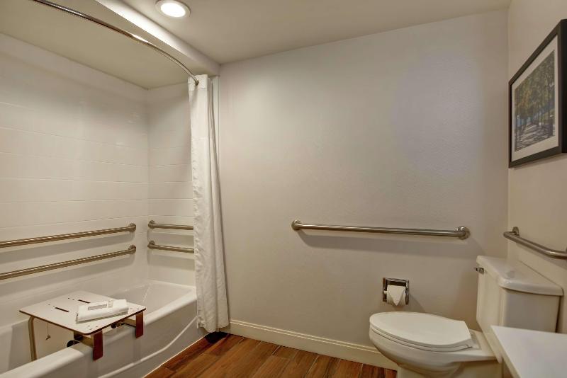 اتاق استاندارد, Hampton Inn Cincinnati Airport South